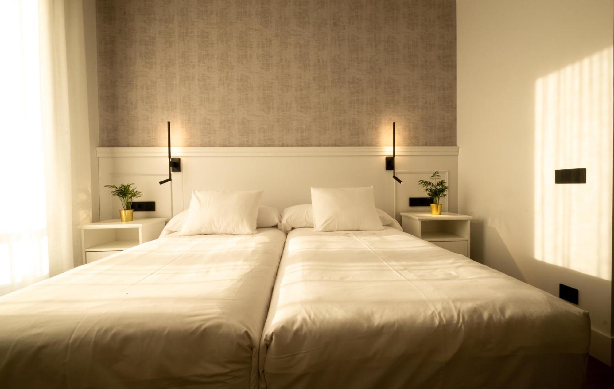Principe De Vergara Rooms Lujo En El Centro De Logroño Extérieur photo